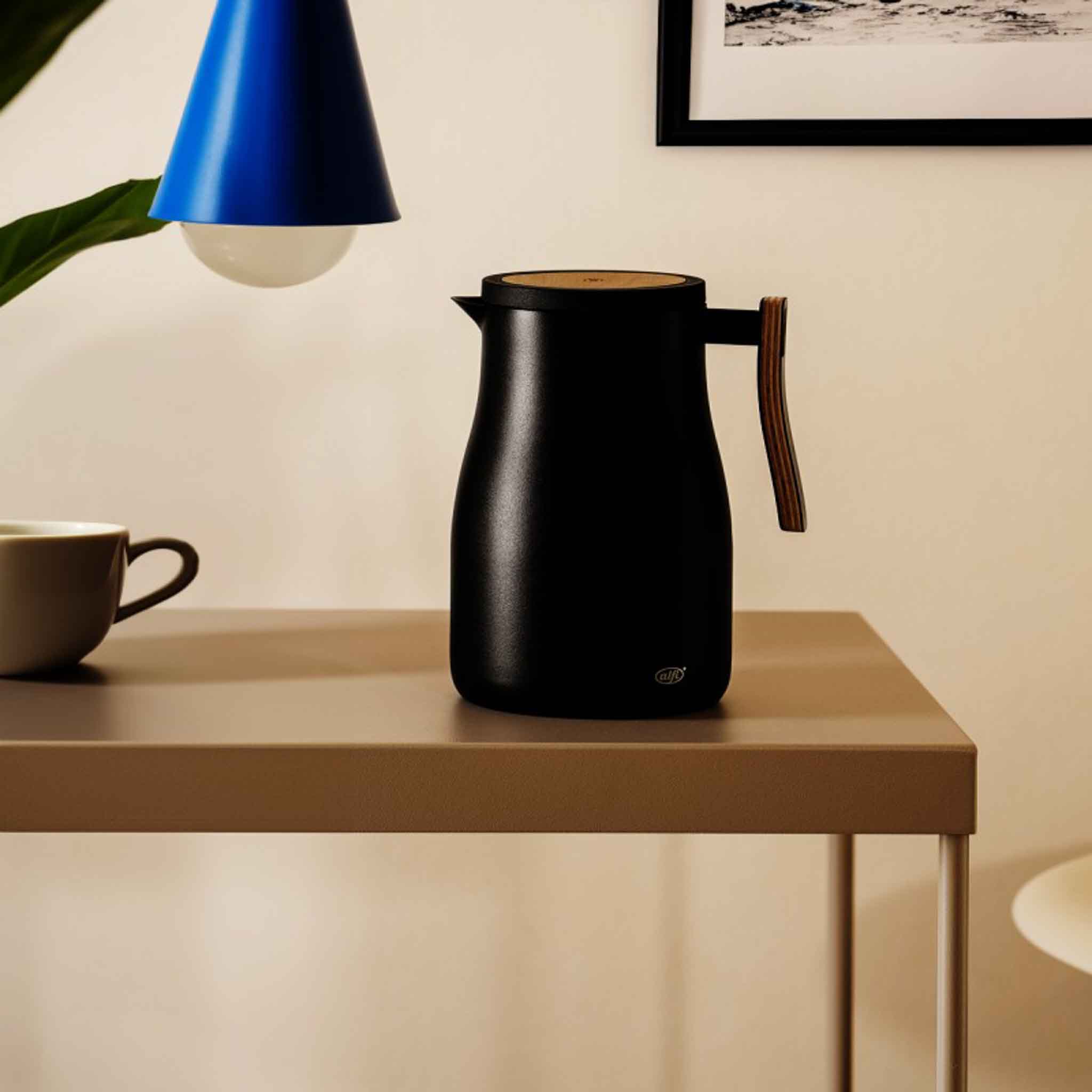 1.0L INSULATED CARAFE STUDIO ALLURE - BLACK MAT