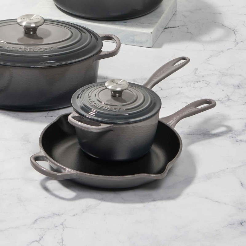 Le Creuset Signature Cast Iron Skillet with Metal Handle 23cm Flint