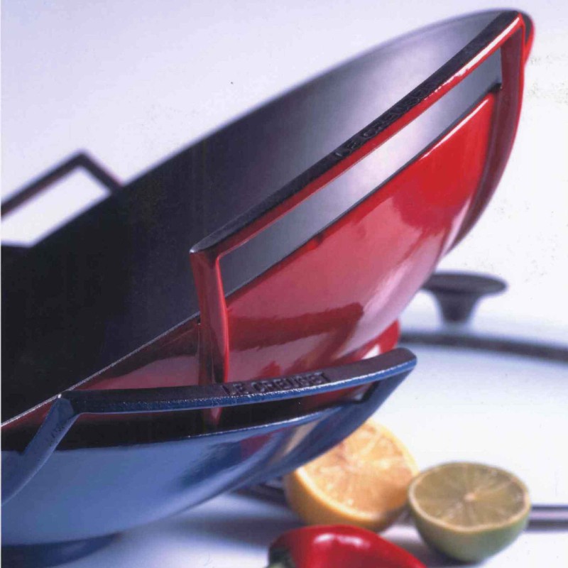 Le Creuset Cast Iron Wok & Glass Lid 36cm Cerise