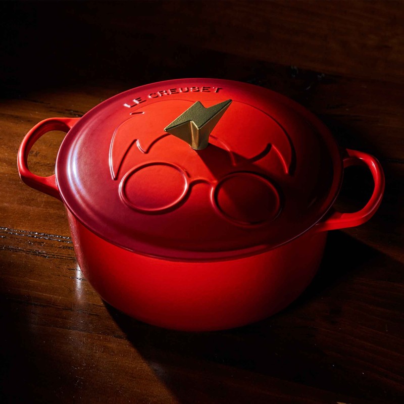 Harry Potter™ Signature Round Dutch Oven