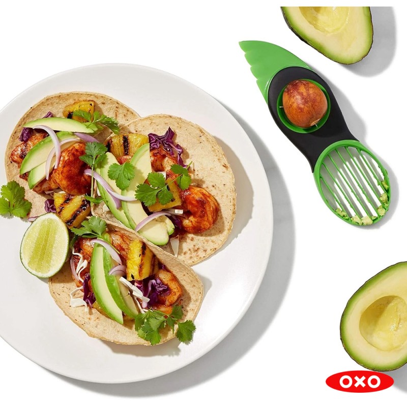 3-IN-1 AVOCADO SLICER GREEN