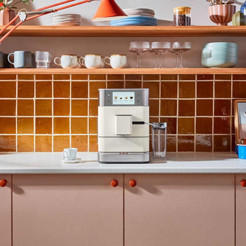 FULLY AUTOMATIC ESPRESSO MACHINE KF8 - PORCELAIN WHITE