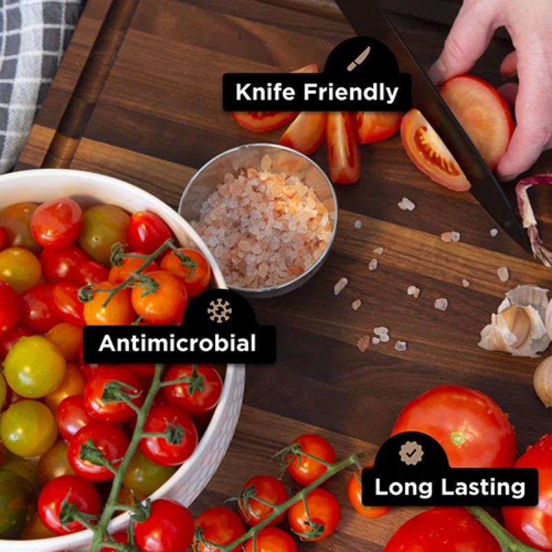 CLASSIC CUTTING BOARD (MEDIUM) - WALNUT