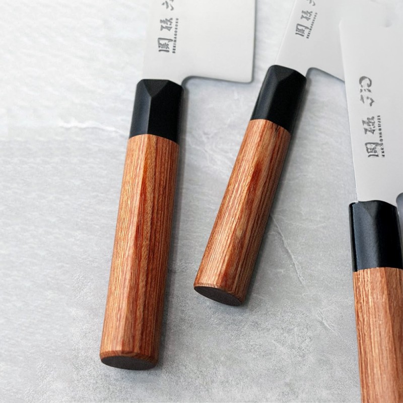 SEKIMAGOROKU REDWOOD PAKKA SANTOKU 6.75"