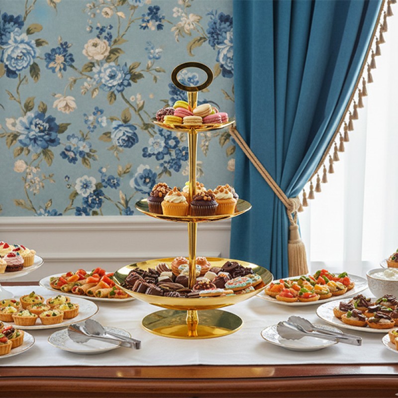 3 LEVELS STAND SHINY BLK GOLD PLTD