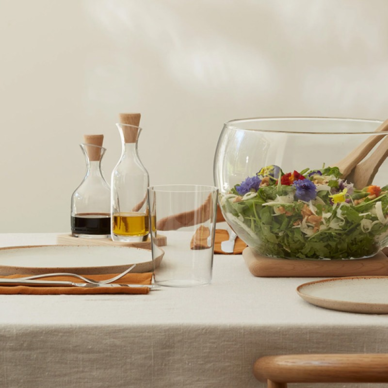 SERVE OIL & VINEGAR SET & OAK BASE