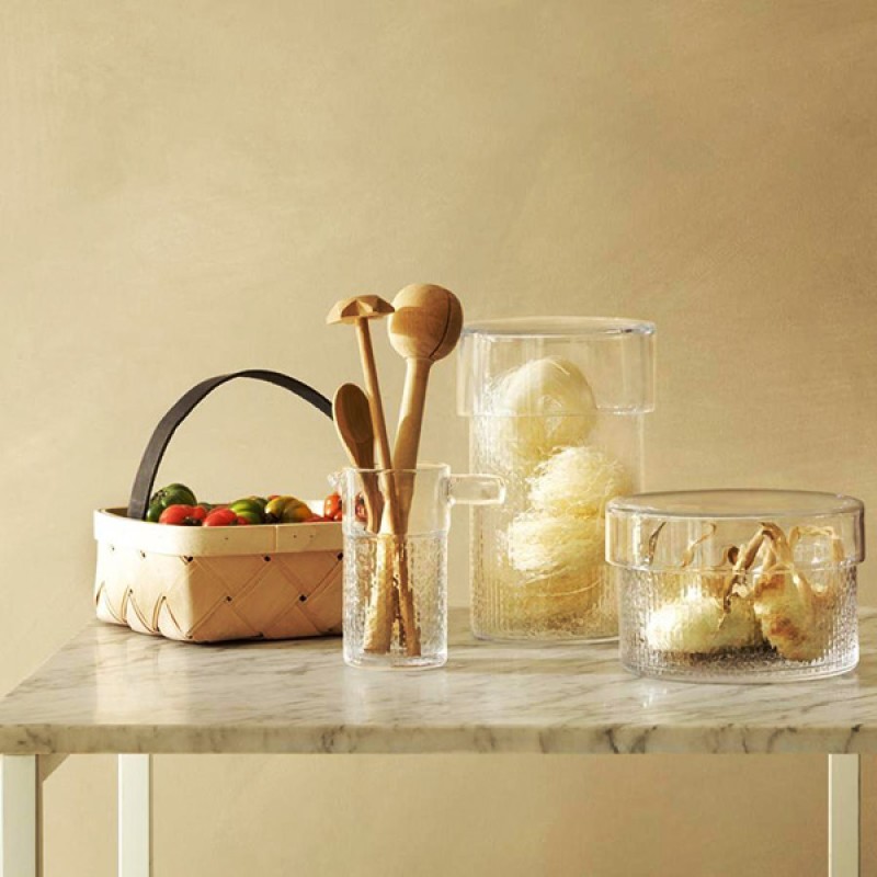 WICKER CONTAINER & LID