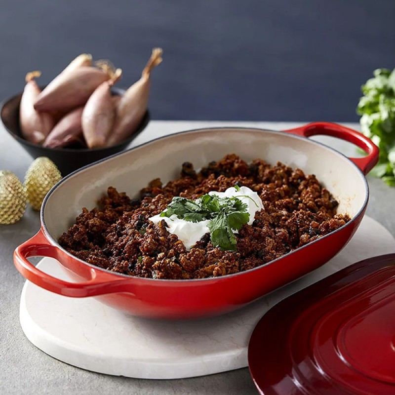 31CM CAST IRON OBLONG CASSEROLE - CERISE