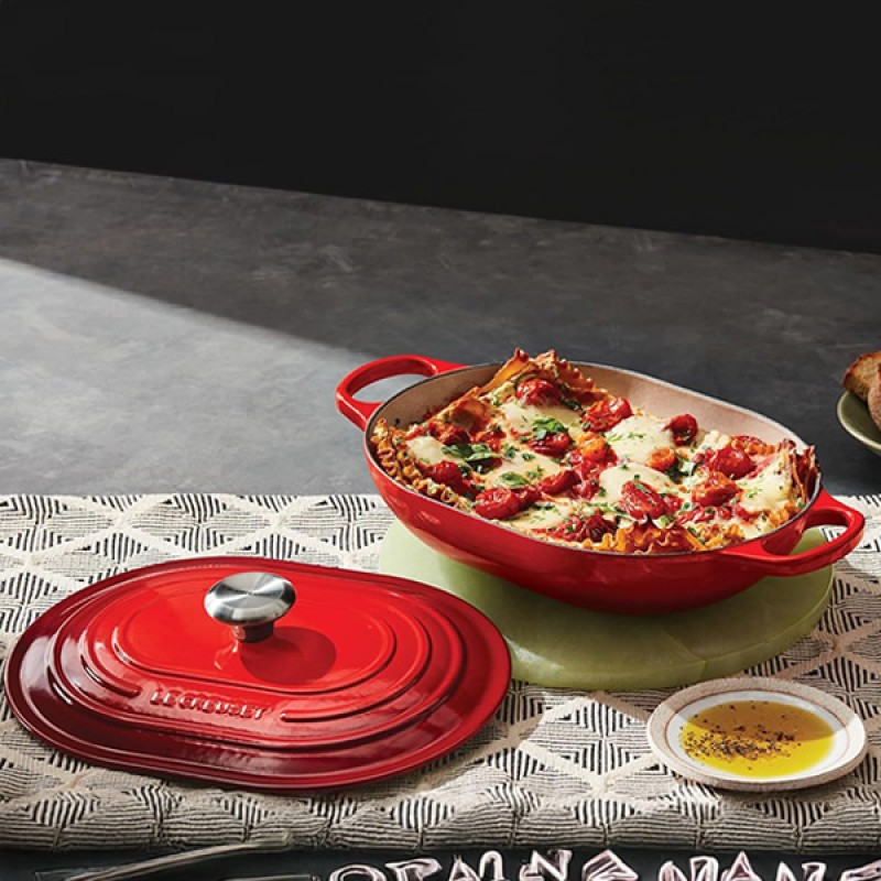 31CM CAST IRON OBLONG CASSEROLE - CERISE
