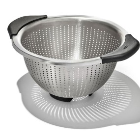 STAINLESS STEEL 3 QT COLANDER