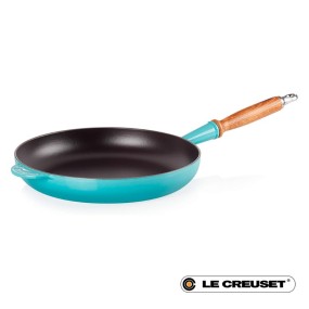 20CM CLASSIC CAST IRON FRYING PAN WITH WOODEN HAND...